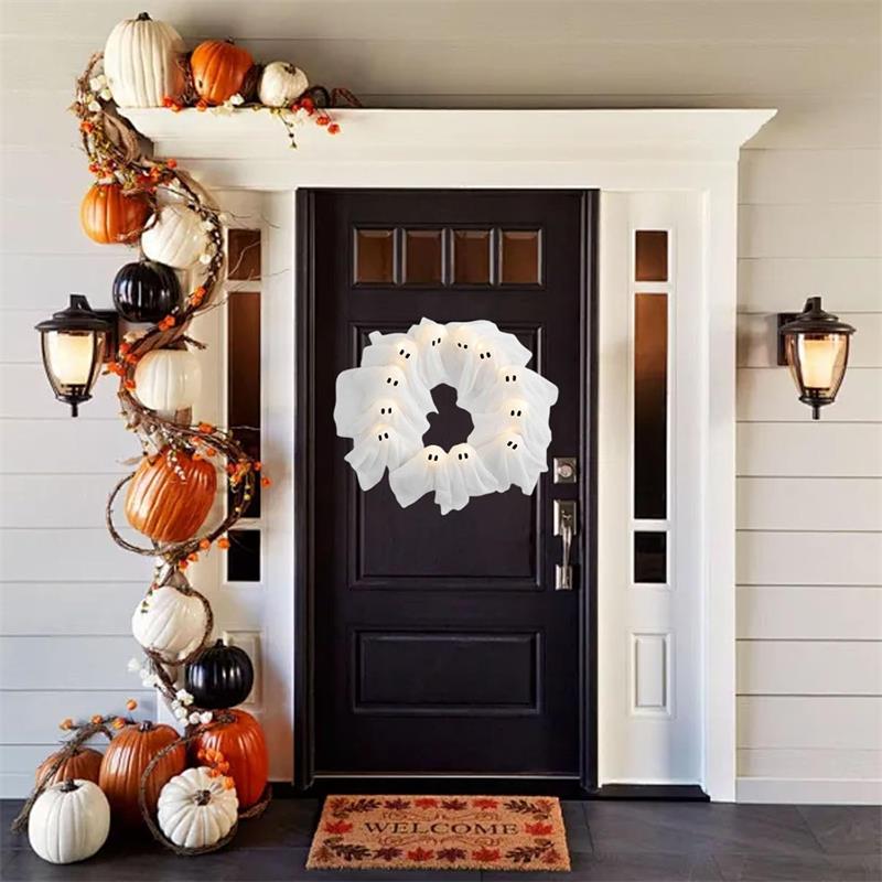 Halloween Lit Ghosts Wreath LED Light-Up White Ghost Garland,Spooky Deco 15.75in