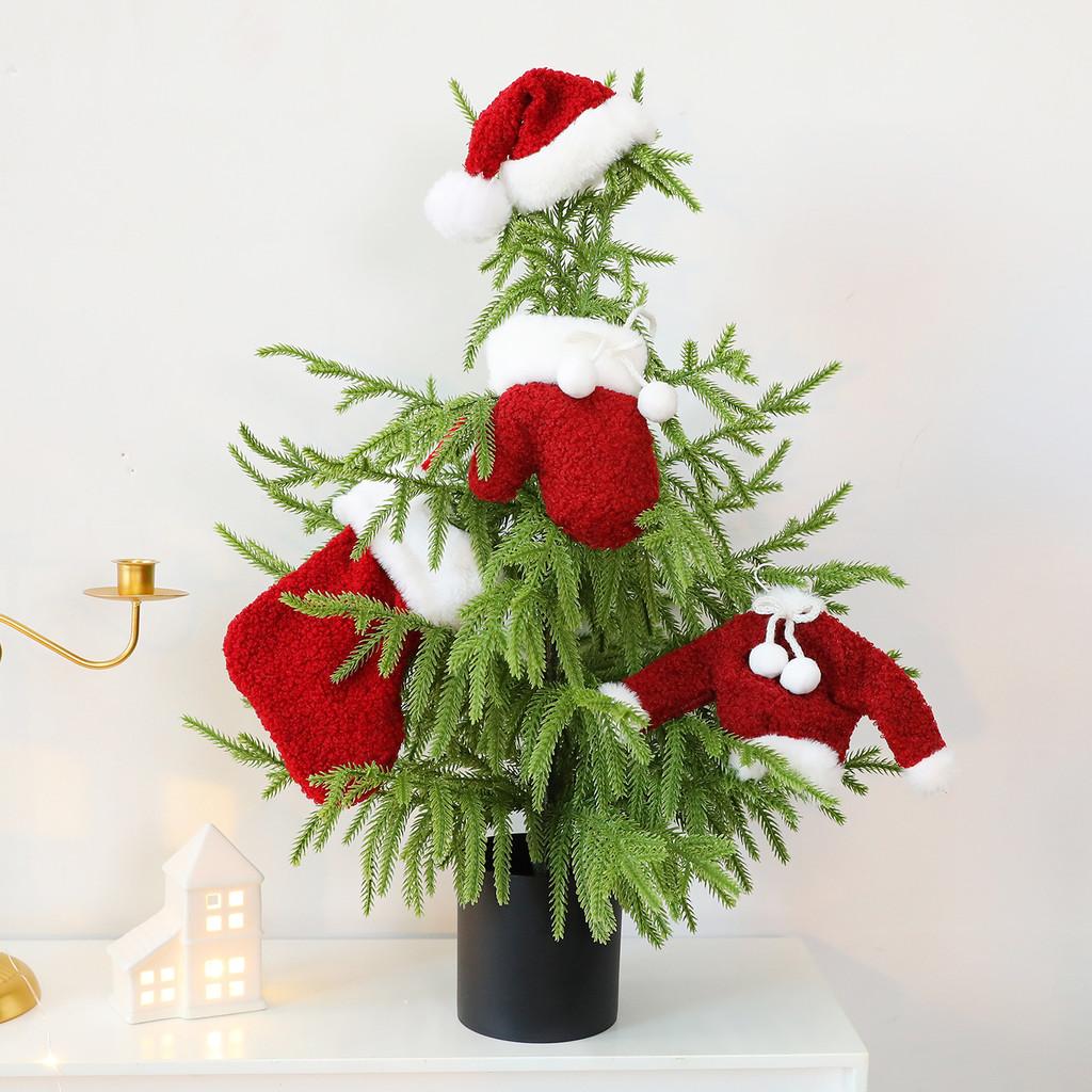 Christmas Decorations Tree With Socks Hat Gloves For Holiday Home Decor Gift