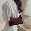 Simple texture, underarm women's bag, baguette bag, new fashionable glossy portable shoulder bag