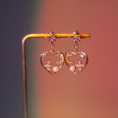 Hollow Rhinestones Love Temperament Star Personality Earrings Temperament Versatile Earrings Trendy New Women