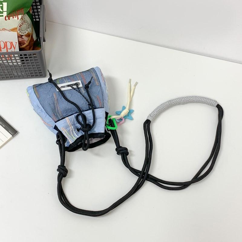 

Нейлоновая сумка через плечо со шнурком для женщин, легкая сумка через плечо, простой дизайн, высокое качество