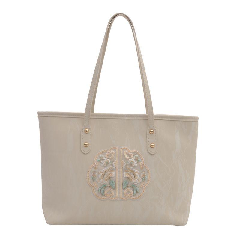 Large Capacity Bag Summer Style Fashionable Embroidered Handbag Shoulder Bag Underarm Bag Versatile Tote Bag