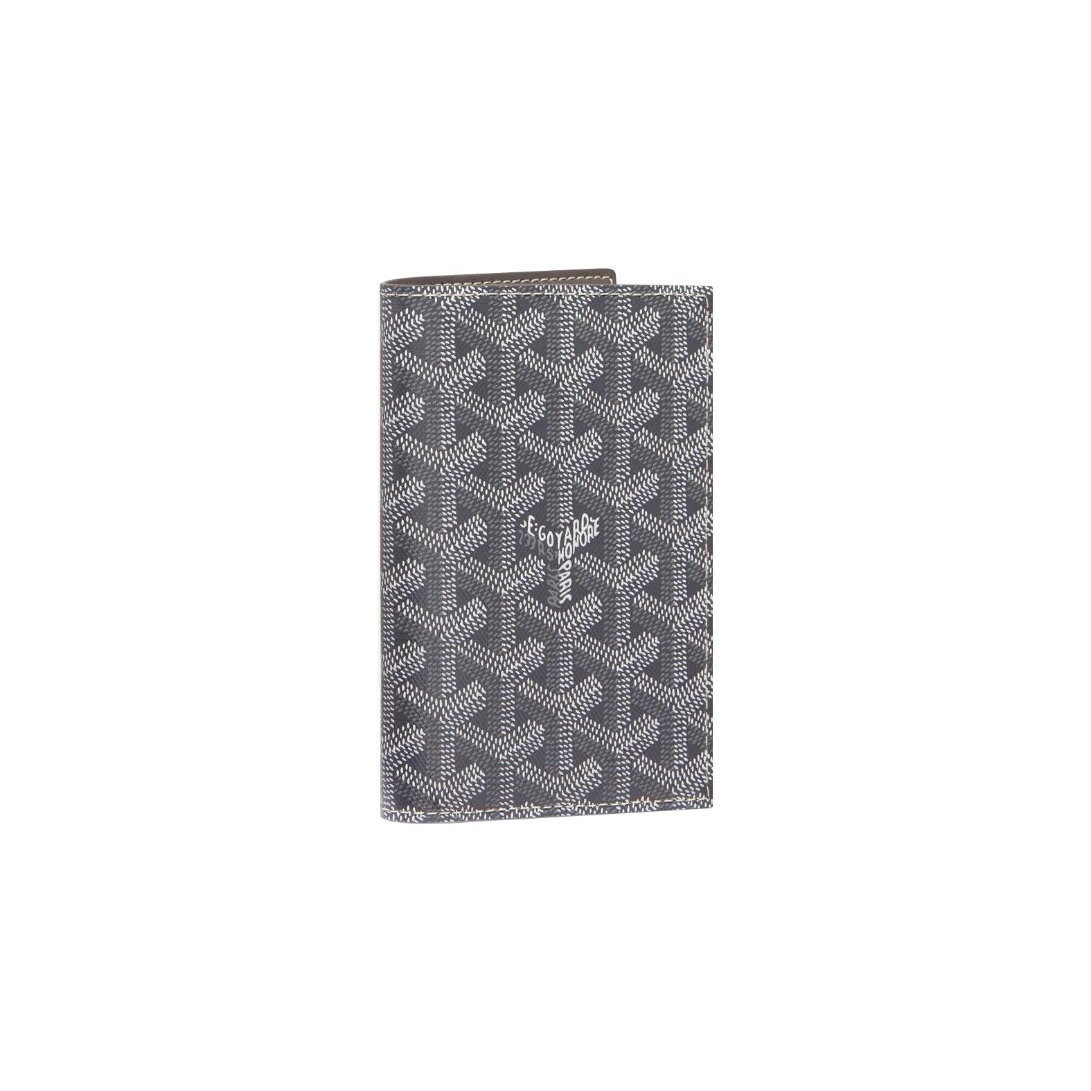 

Goyard Grenelle З монограмою Кишеня-клапан Полотно та теляча шкіра Тримач для карток Тримач для паспорта Унісекс Аксесуари Сірий GRENELPMLTY-51CL51X Gift Set(Basic Set+Box+Shopping Bag)