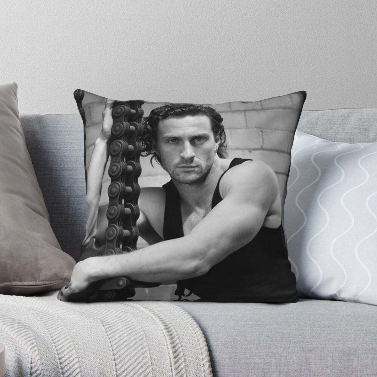 Lu Xika Chen Unisex Aaron Taylor-Johnson Pillowcase Polyester Linen Velvet Pattern Zip Decor Bed Cushion Cover