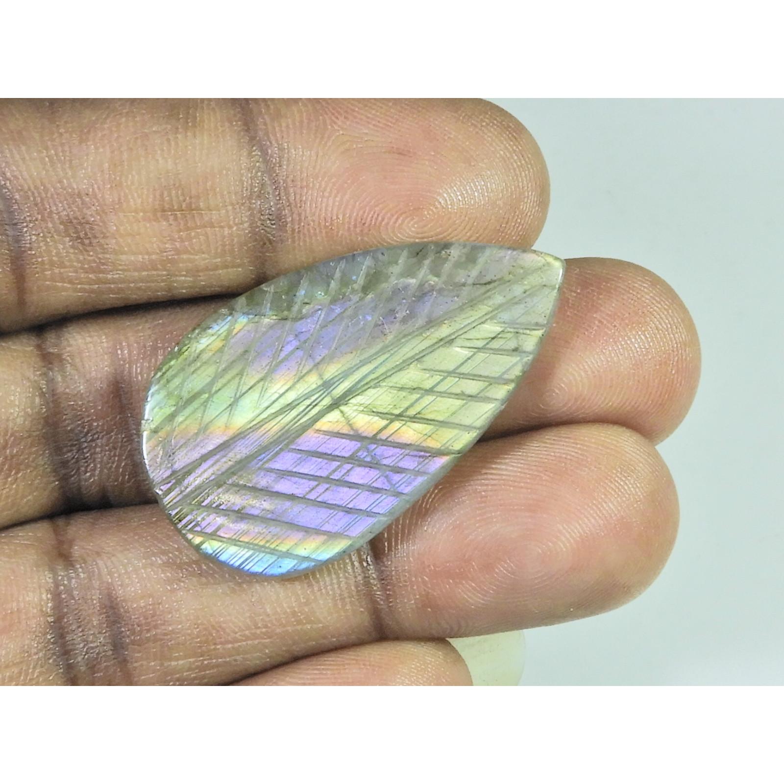 28 карат. Натуральный лабрадорит, резьба, кабошон-груша, россыпной драгоценный камень 23X38X03MM B-375