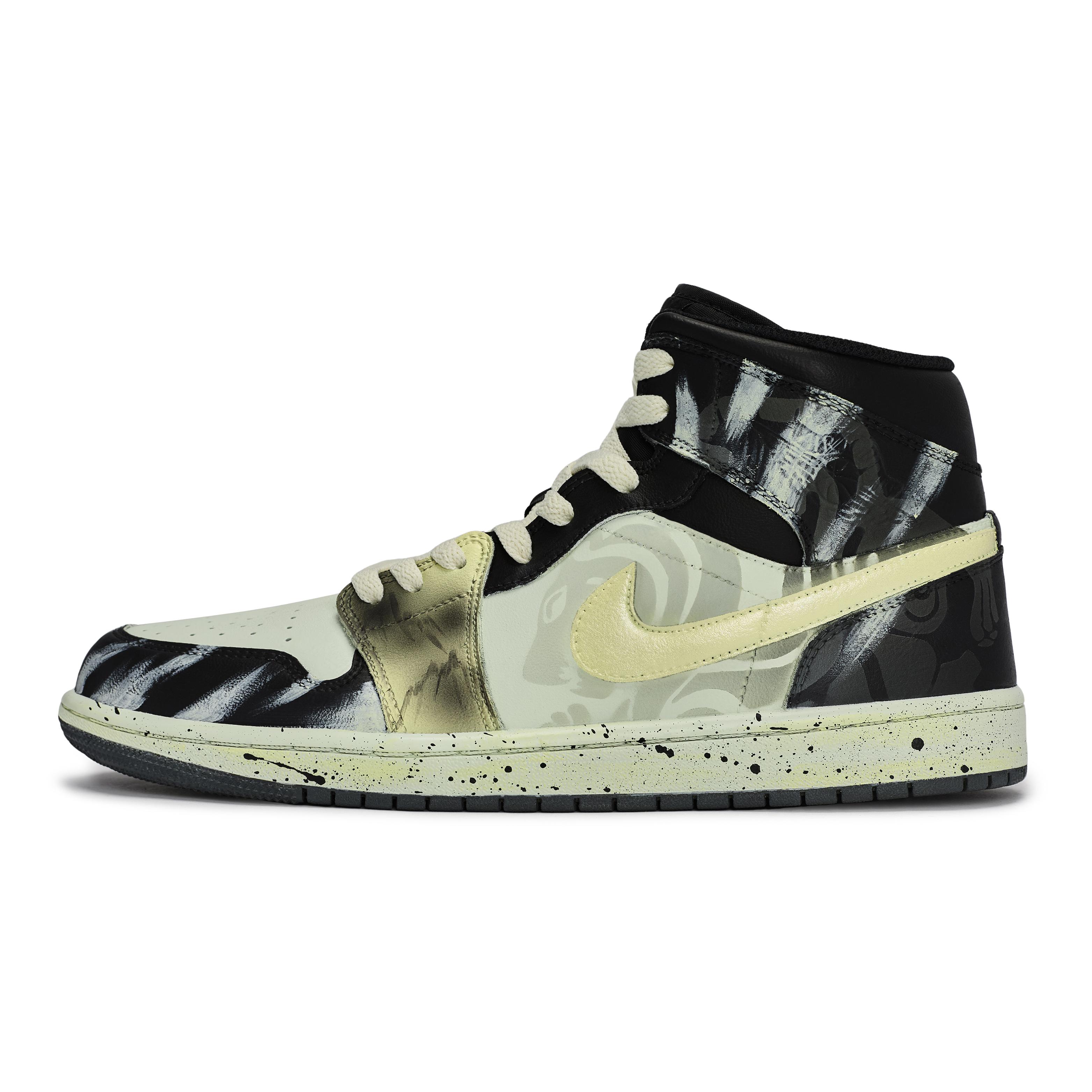 

Jordan Air Jordan 1 811 Manufacturing, Azure Dragon White Tiger Mid top Vintage Basketball Shoes Unisex DQ8426-010(Team80-) 44