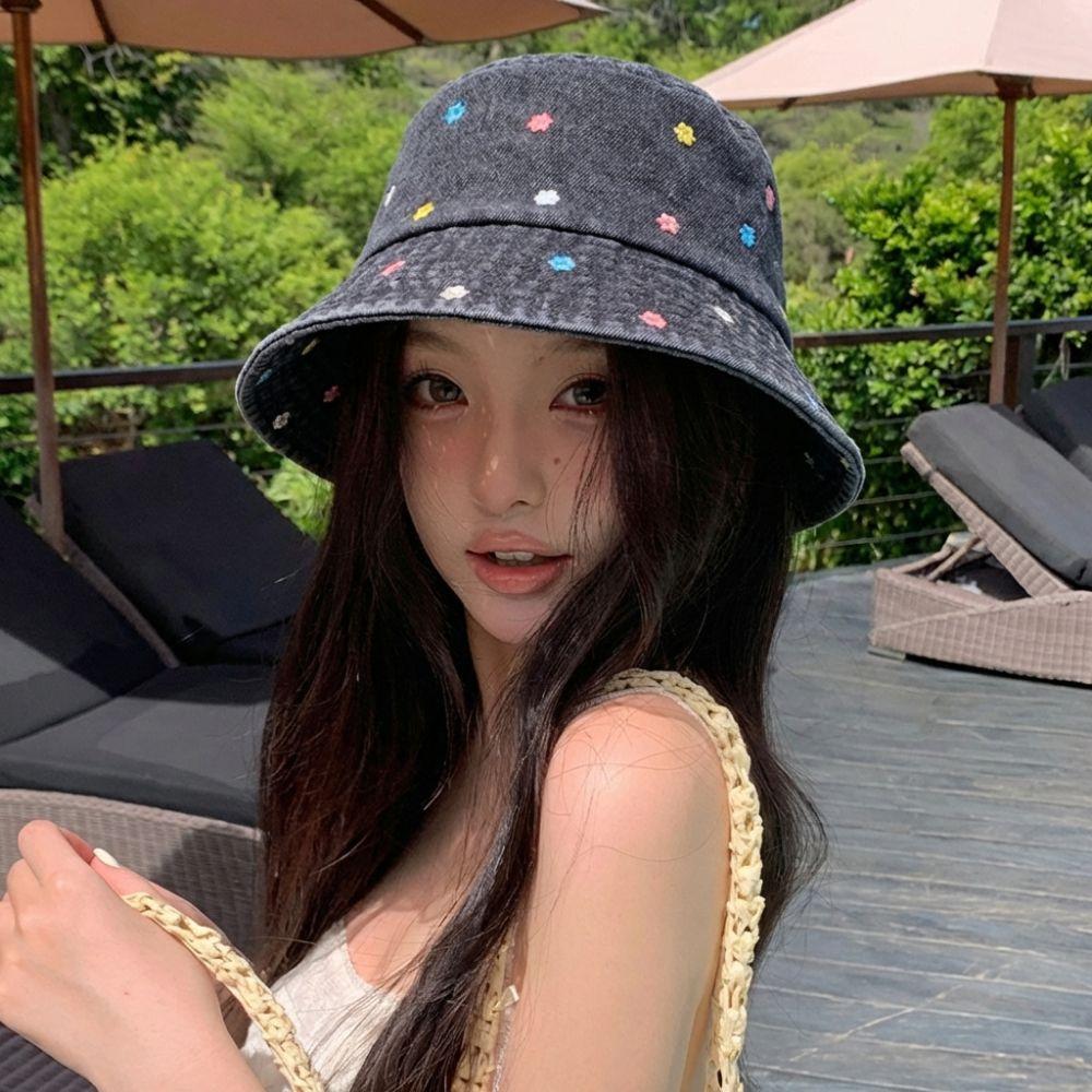 Retro Fisherman's Hat Windproof Sun Cap New Flower Embroidery Cowboy Hat Autumn