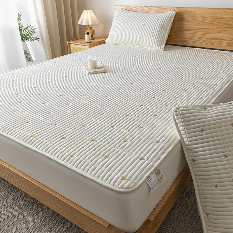 Safe Waterproof Mattress Cover Protector Breathable Comfortable Embroidered Bedding Mattress Bed Cover Fitted Sheet Washable