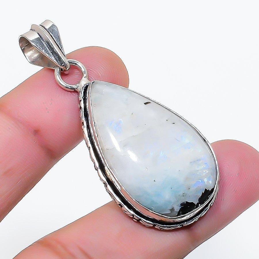 Natural Moonstone Gemstone Handmade 925 Sterling Silver Pendant 1.81 AP-15048