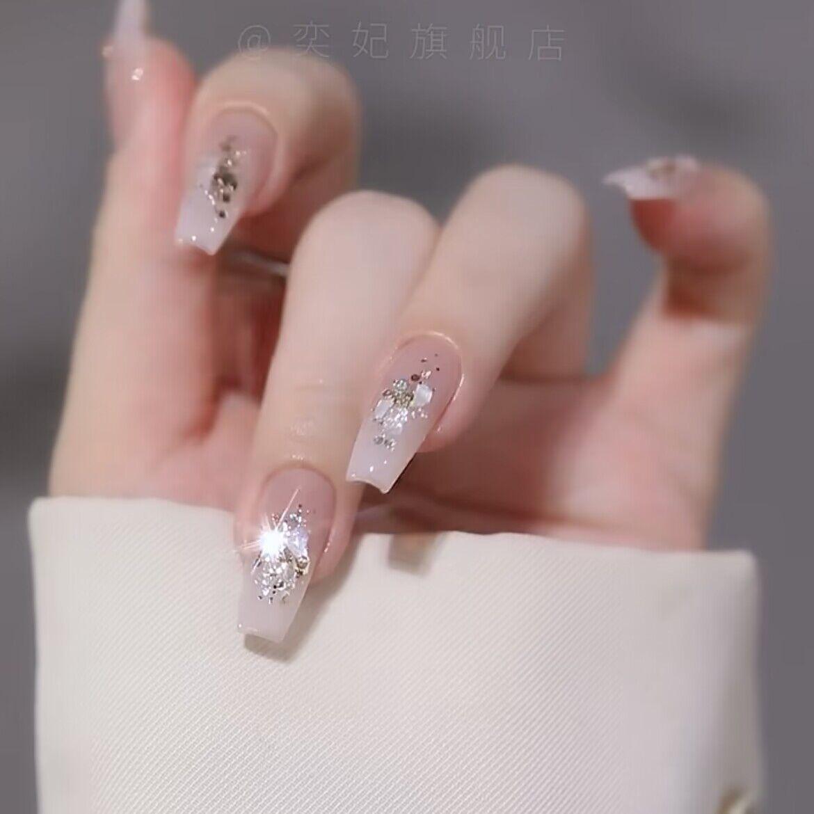 

Чисто ручная работа Фототерапевтические пластины для ногтей Пляжные шепоты для ногтей Готовый продукт Многоразовые пластыри для ногтей large L