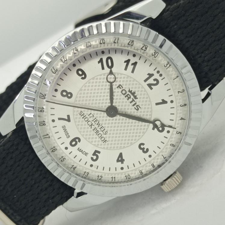 

REFURBISHED WINDING SWISS MENS WRIST WATCH a412815-1 Sku008-a412815