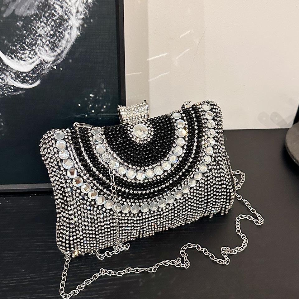 Rhinestones Tassel Clutch Diamonds Beaded Metal Evening Bags Chain Shoulder Messenger Purse Evening Bags for Wedding Bag