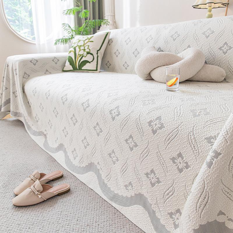 Новый летний чехол-полотенце для дивана 2025 года летнее ощущение прохлады цельный чехол на подушку дивана с полной защитой фиксированный противоскользящий чехол 180130cm 3529₽