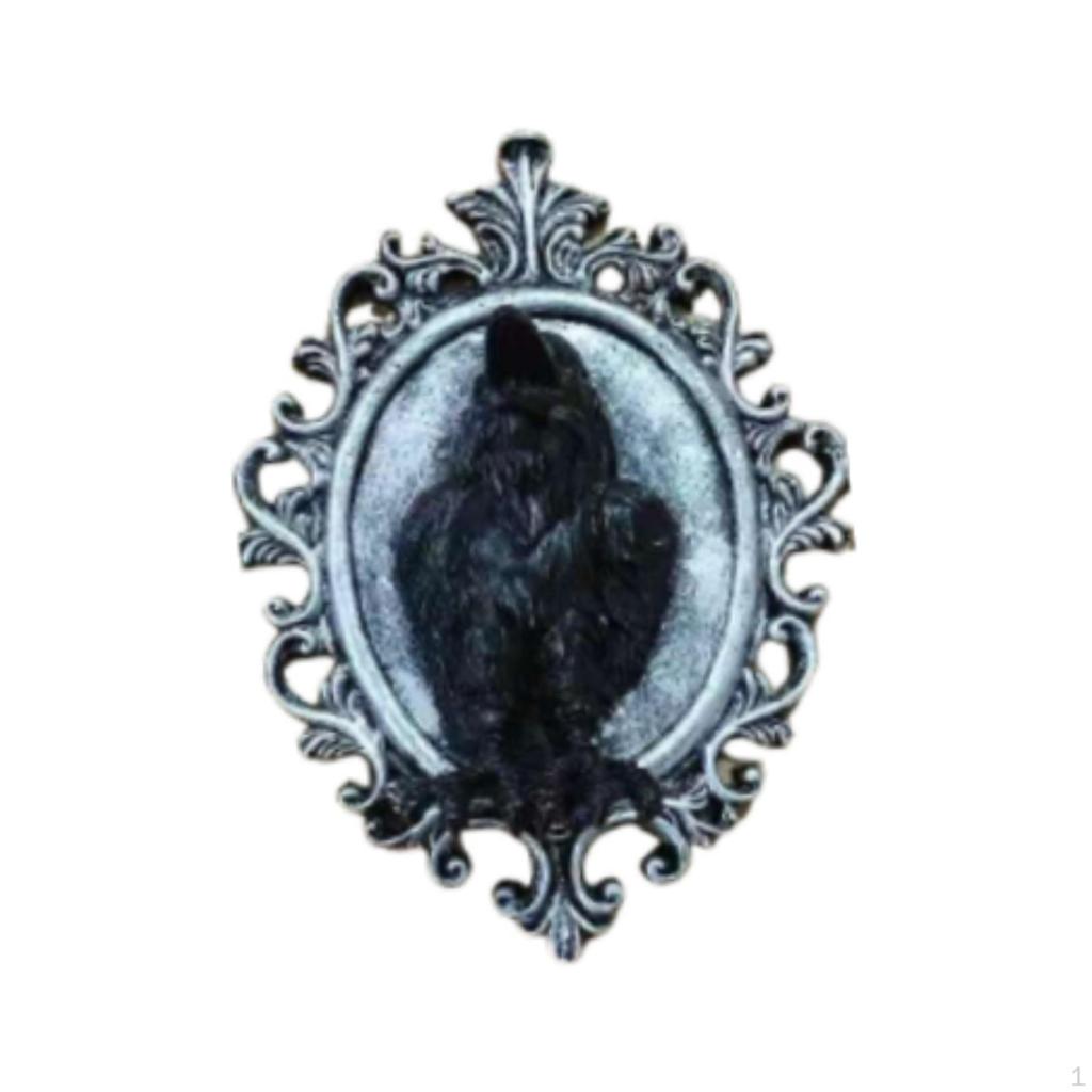 Gotická nástěnná figurka závěsná retro dárek na kolaudaci socha horor do ložnice do interiéru