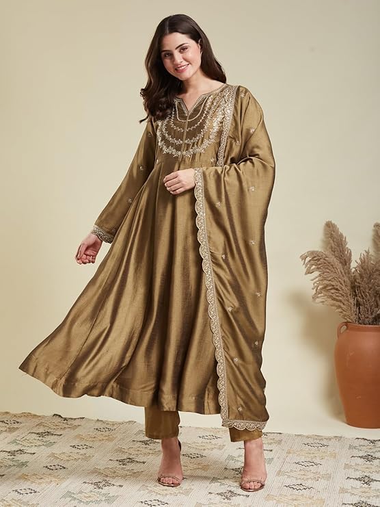 Women s Silk Embroidered Anarkali Kurta and Pant Set with Dupatta Set S