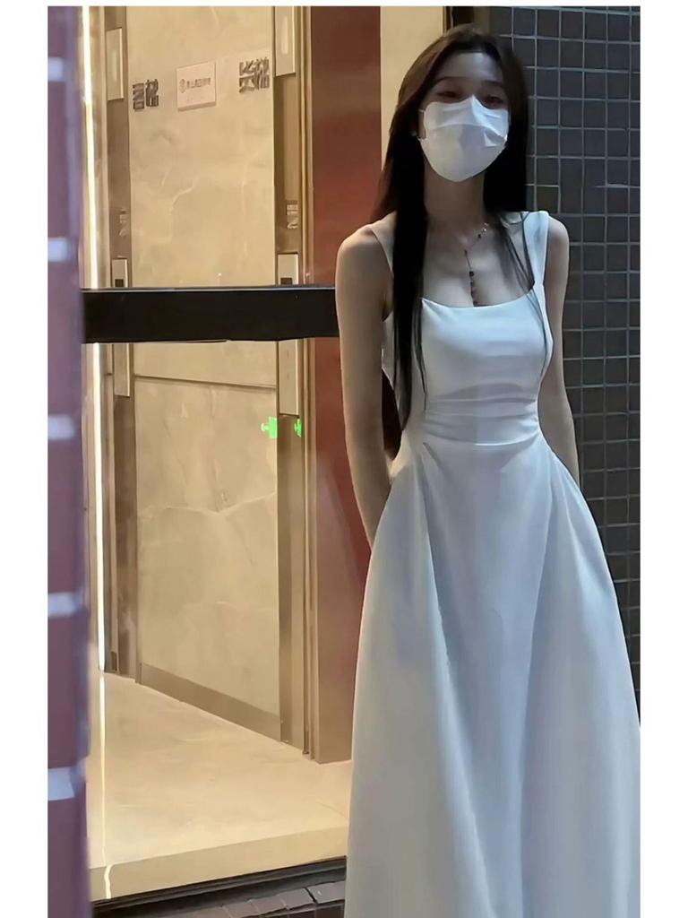 French Summer 2026 White Spaghetti Strap A-line Dress: Waist-Cinching, Long, for Petite Women