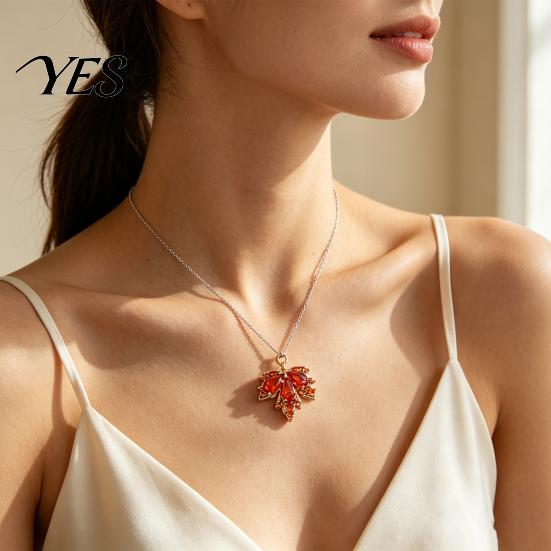 Autumn Leaf Pendant 2/4/5/10Pcs Rhinestone Maple Charm, Golden Plated Pendant, Fall Jewelry Making Supplies Decor for DIY Earrings Necklace