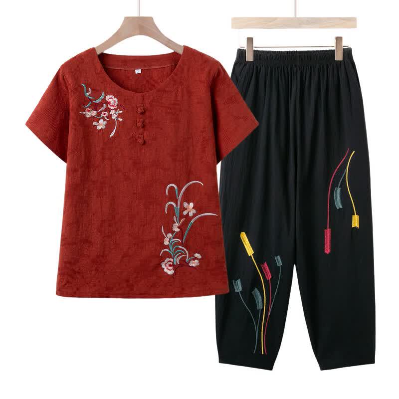 Xiaofu Women's Stylish Summer T-Shirt & Capris Set