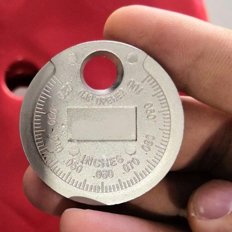1 Stück Zündkerzen-Spaltmaßlehre 0,6-2,4 mm Zündkerzen-Messwerkzeug für die Überprüfung und Einstellung des Elektrodenabstands bei Kraftfahrzeugen