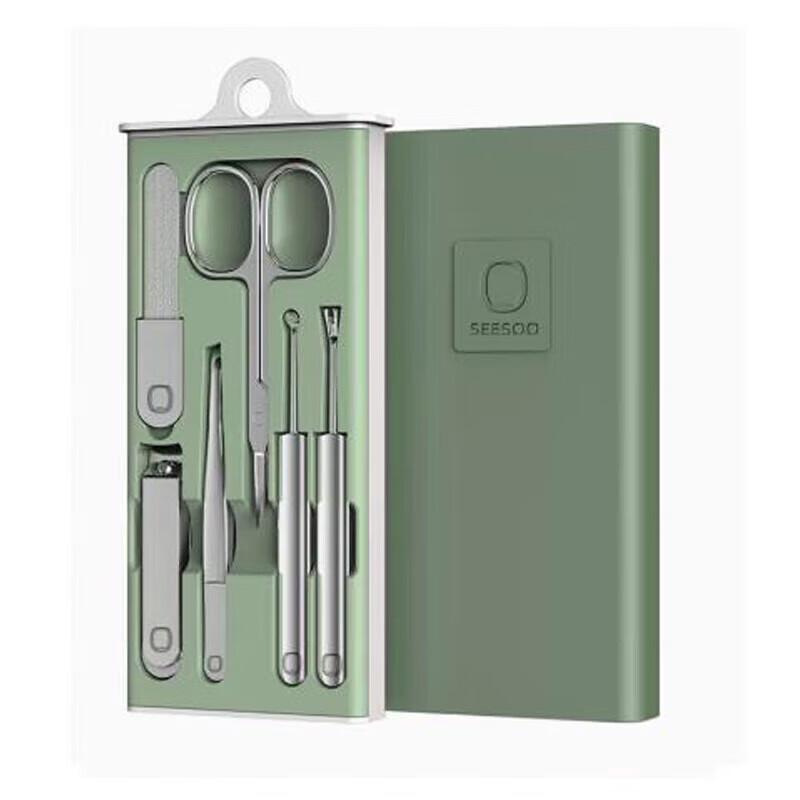 Seesoo Portable 6-Piece Nail Care Set