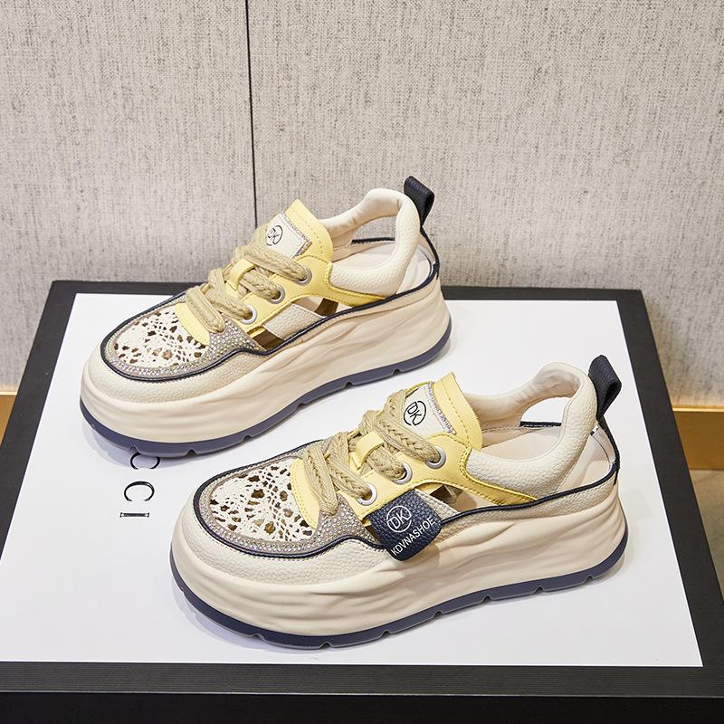 New Trendy Simple Heightening Shoes Casual Breathable Student Single Shoes Women's Fashion Versatile Sports Breathable White Shoes