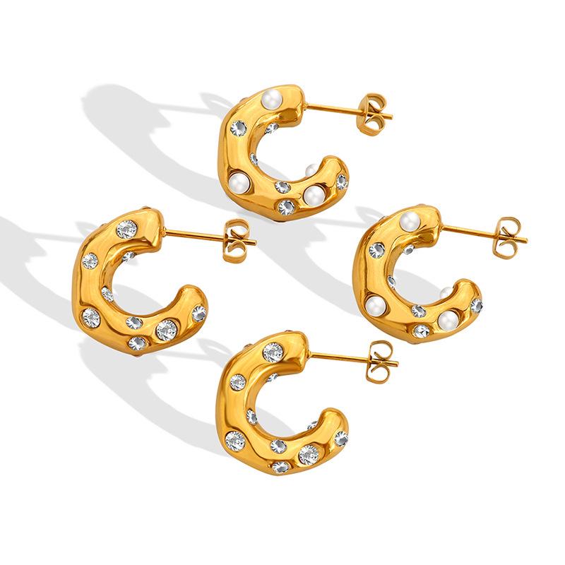 Gold-Plated Titanium Steel C-Shaped Earrings with Imitation Pearl and Zircon Inlays