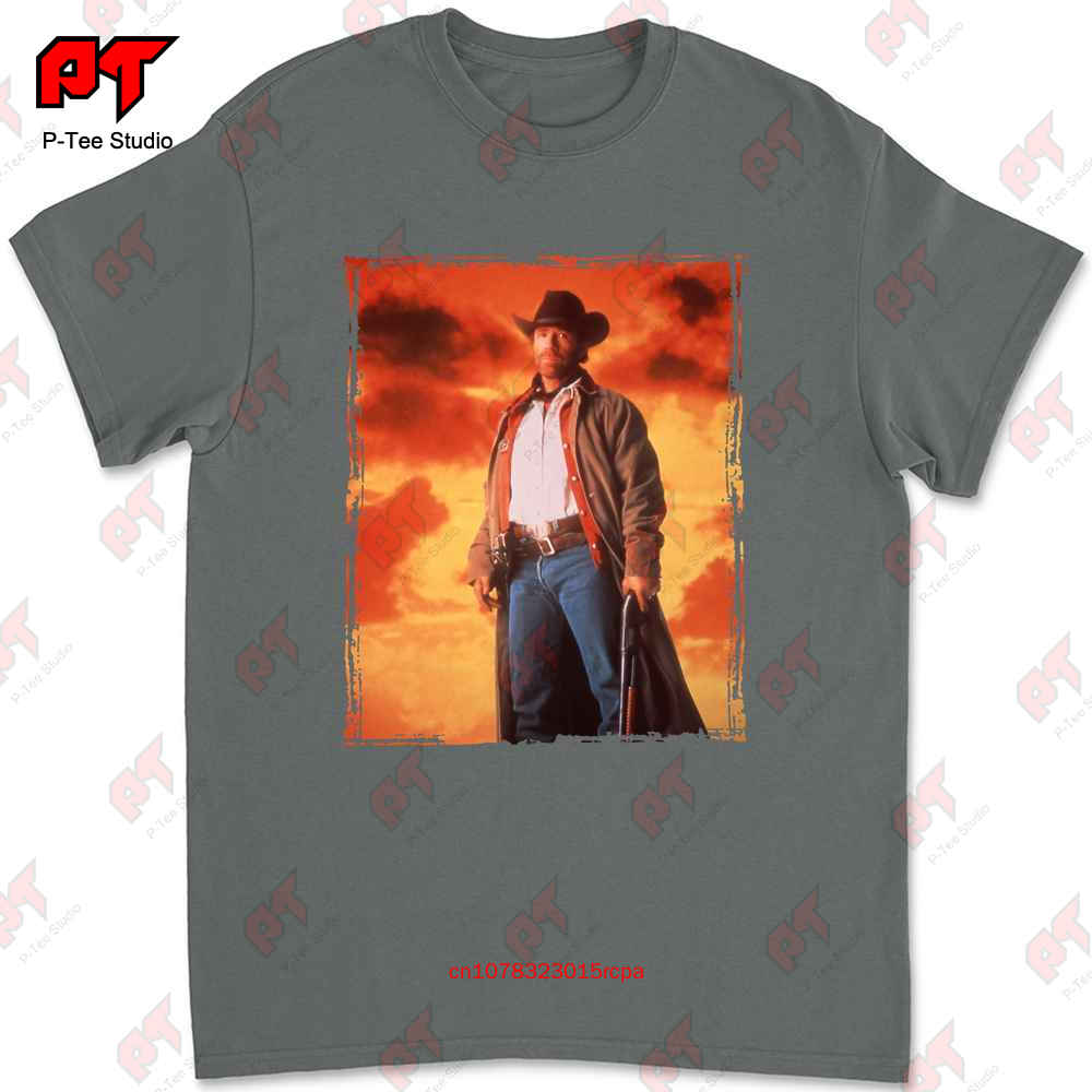 Walker Texas Ranger Chuck Norris With A Beautiful Sunset T-shirt B02E