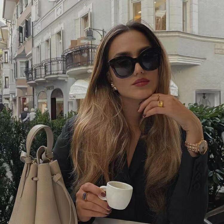 Vintage Duże Oprawki Kocie Oczy Okulary Przeciwsłoneczne damskie Męskie Projektant Okulary Damskie Męskie Klasyczne Lustrzane Soczewki UV400 Okulary Przeciwsłoneczne