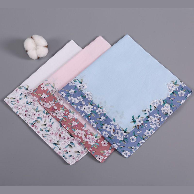 

Handkerchief Women s Carry-on Japanese Style Wedding Cotton Old-Fashioned Handkerchief Chinese Ancient Style Sweat-Absorbent Square Handkerchief Love T: One for each of the three models