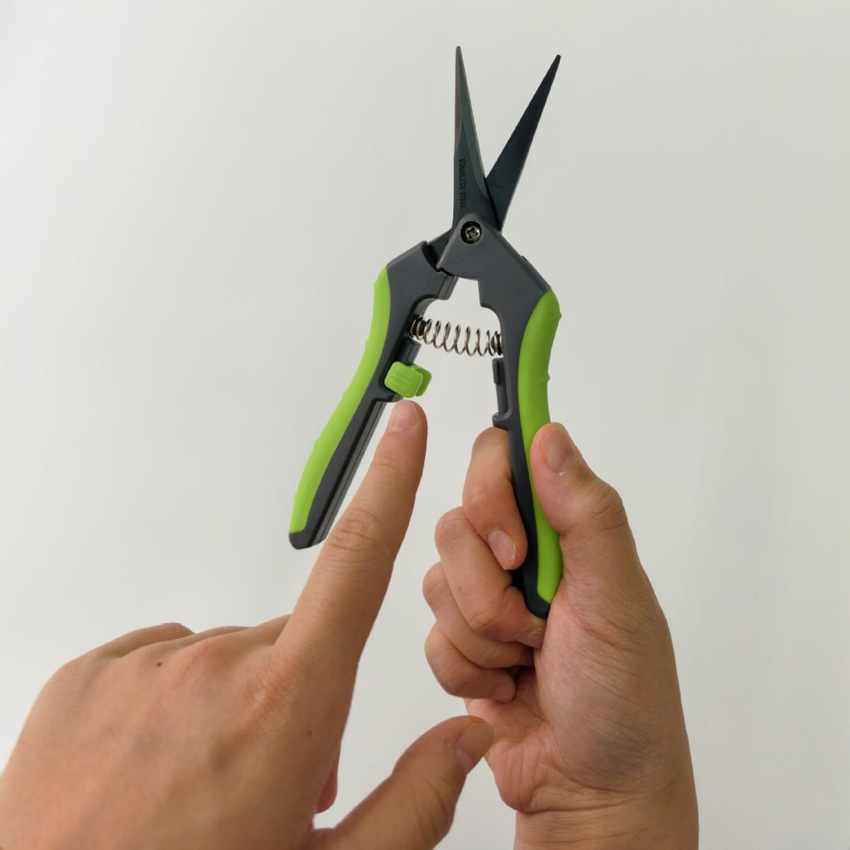 

Multi-purpose Stainless Steel Pruning Shears with Straight and Curved Blades for Gardening, Branches, Flowers, Fruits, and Vegetables Simple Package Straight Blade