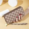 2025 Women's Long-Style Large Capacity Four-Leaf Clover Print Clutch: European & American Double Zipper Double Layer Wallet Phone Bag.
