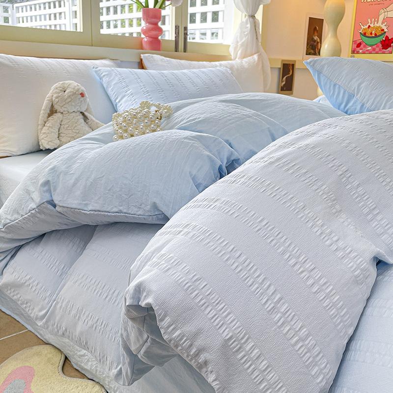 100% skin-friendly bedding sheets, pillowcases, quilt covers, four-piece sets, three-piece sets.