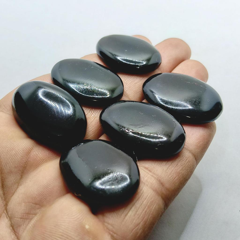 Takı Yapımı İçin Pürüzsüz Doğal Siyah Oniks Oval Kabaşon Taş