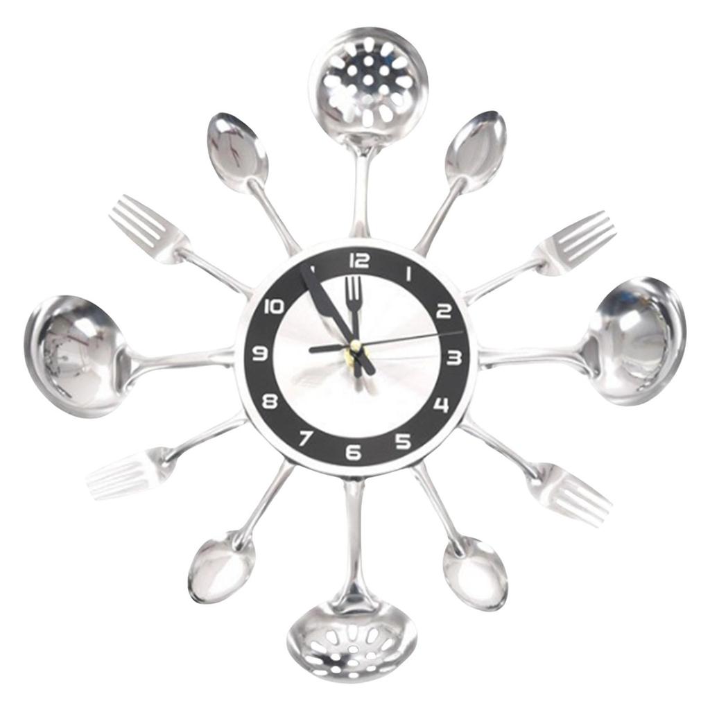 Modern Design Sliver Cutlery Kitchen Utensil Wall Clock for Decor