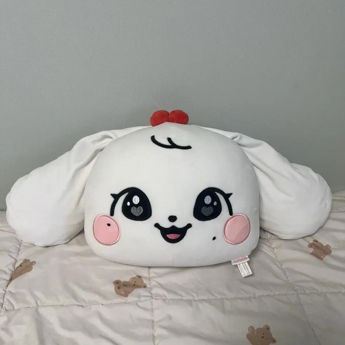 

IVE Миниве Кушон для лица с вишней