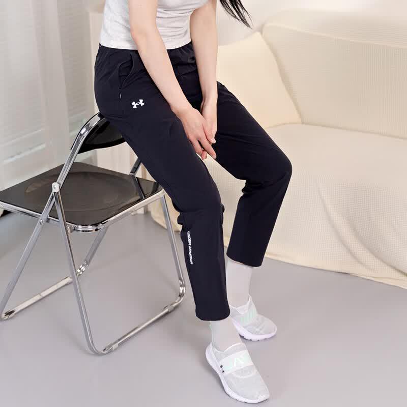 Under Armour Women s Woven Sports Pants Women L