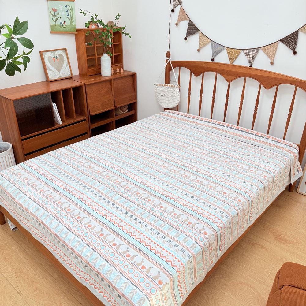 Pure Cotton Six-Layer Gauze Mat: Cool, Soft, and Thick - Perfect for All Seasons, Babies, and Dorm Beds