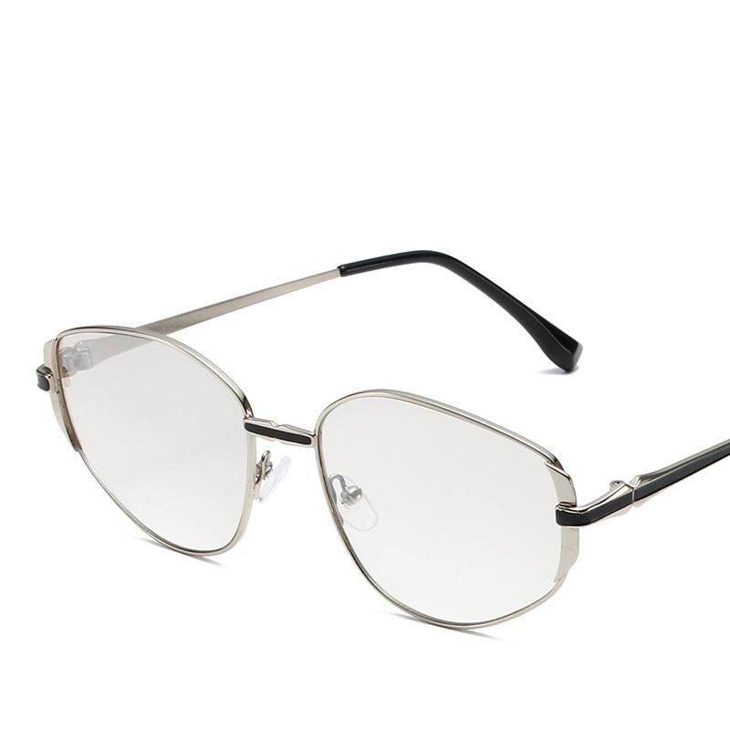 

Vintage Oval Shape Sunglasses Latest in Fashion Blue Gradient Multi-color Shades Trendy Luxurious Brand Design Men Metal Material Sun Eyeglasses