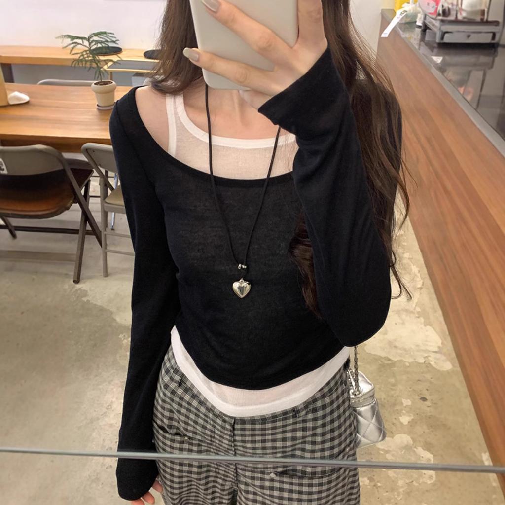 Small contrasting color fake two long-sleeved T-shirt women's spring ins waist pinch pleated undershirt thin short top