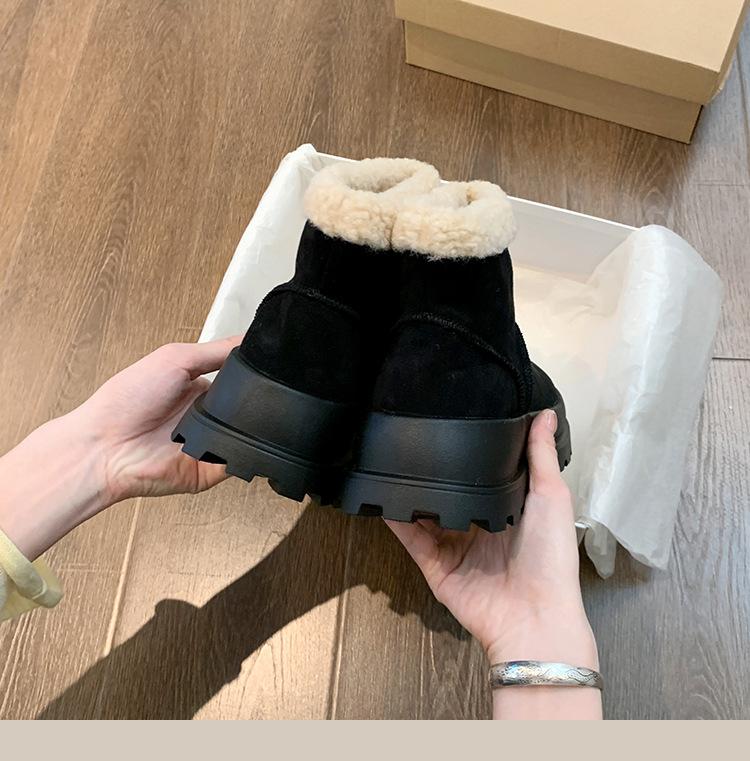 Thick-soled heightening snow boots for women's new winter piled and thickened thermal cotton shoes for women with short boots