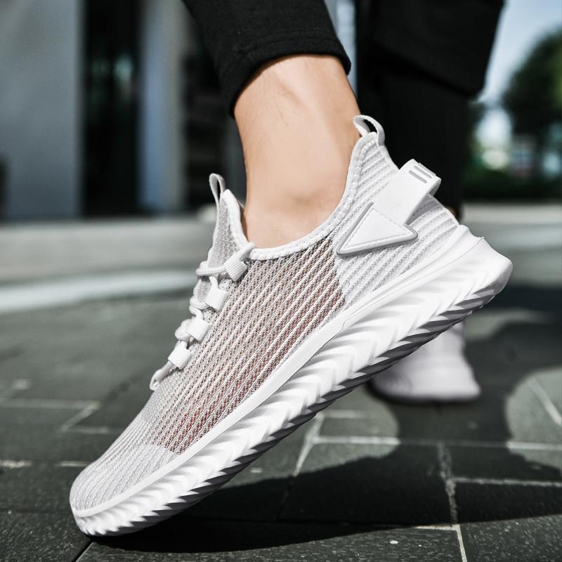 Fashion Sneaker Men Breathable Flat Sports Lace Up Tenis Masculino Outdoor Running Lightweight Mesh Comfortable Running Shoes Large Size