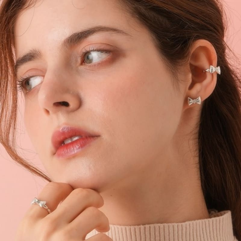 BELLOOGGI Sweet Bow Natural White Topaz Butterfly Ribbon Ear Cuff