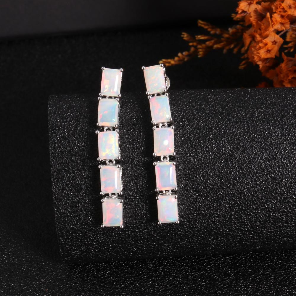 

Элегантные, легкие, роскошный дизайн, серебряные длинные серьги с натуральным опалом, загадочного цвета, богатая женская одежда для банкетов и юбилеев L белый