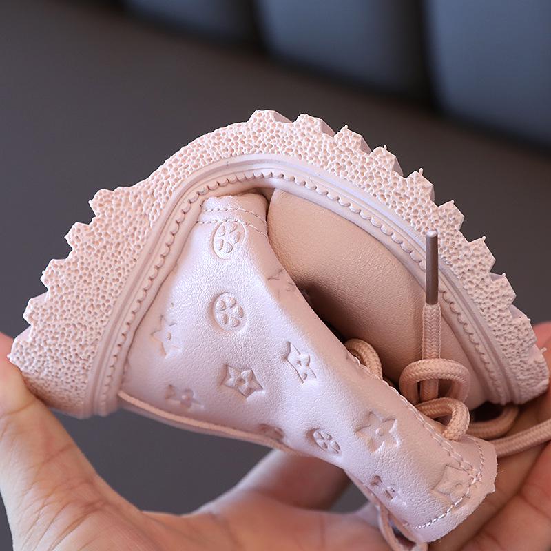 2024 Zimowe Dziecięce Ocieplane Skórzane Martensy - Brytyjski Styl dla Chłopców i Dziewczynek