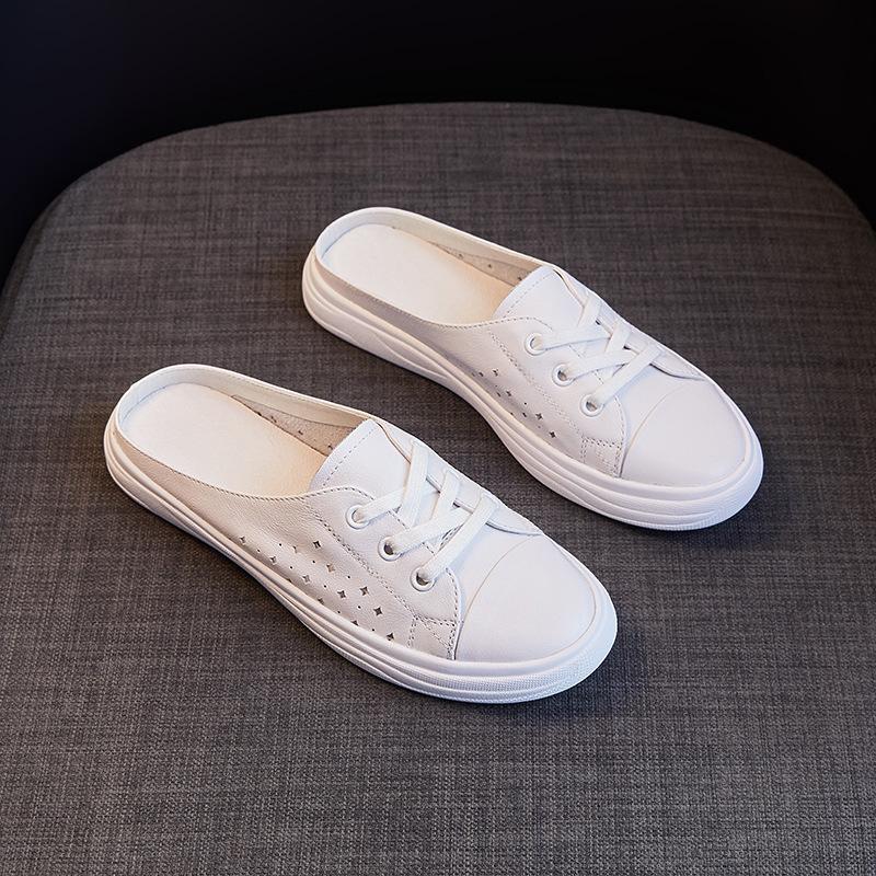 Baotou napůl pantofle z pravé kůže Dámské svrchní oděvy Léto Nový styl Líné nazouváky Polobotky s měkkou podrážkou Malé bílé boty