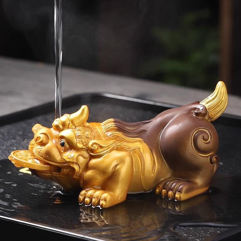 Color-Changing Pixiu Tea Pet Ornament for Gongfu Tea Sets - Golden Toad Model