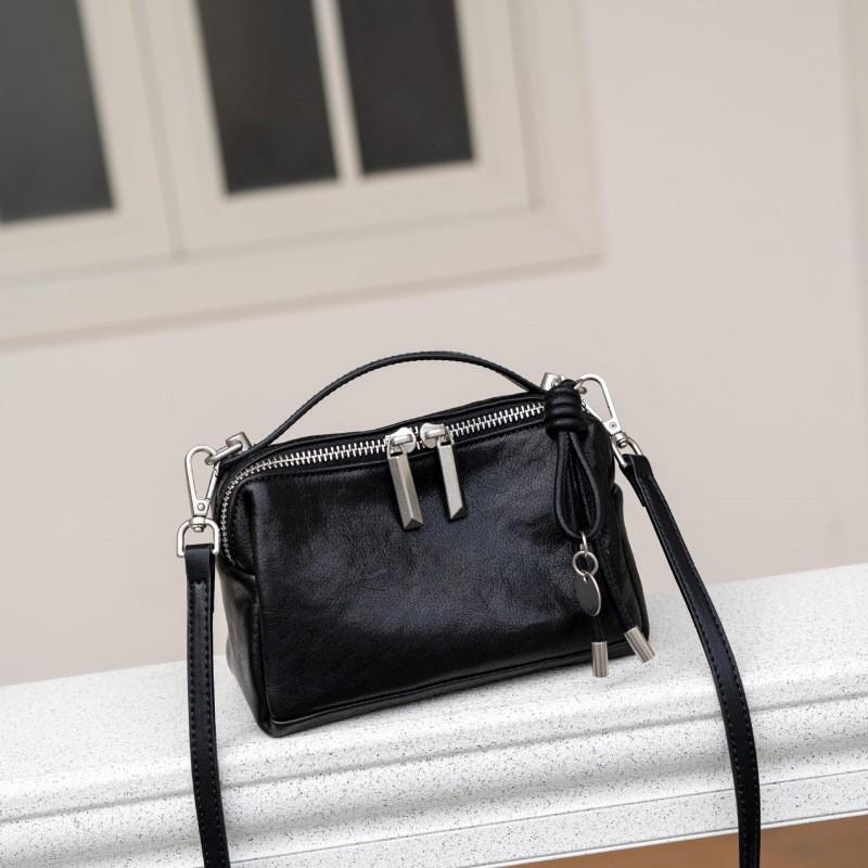 

Top Layer Vegetable Tanned Cowhide All-matching Women s Bag One-shoulder Cross-body Simple Mother s Zipper Genuine Leather Small 26x9.5x18CM