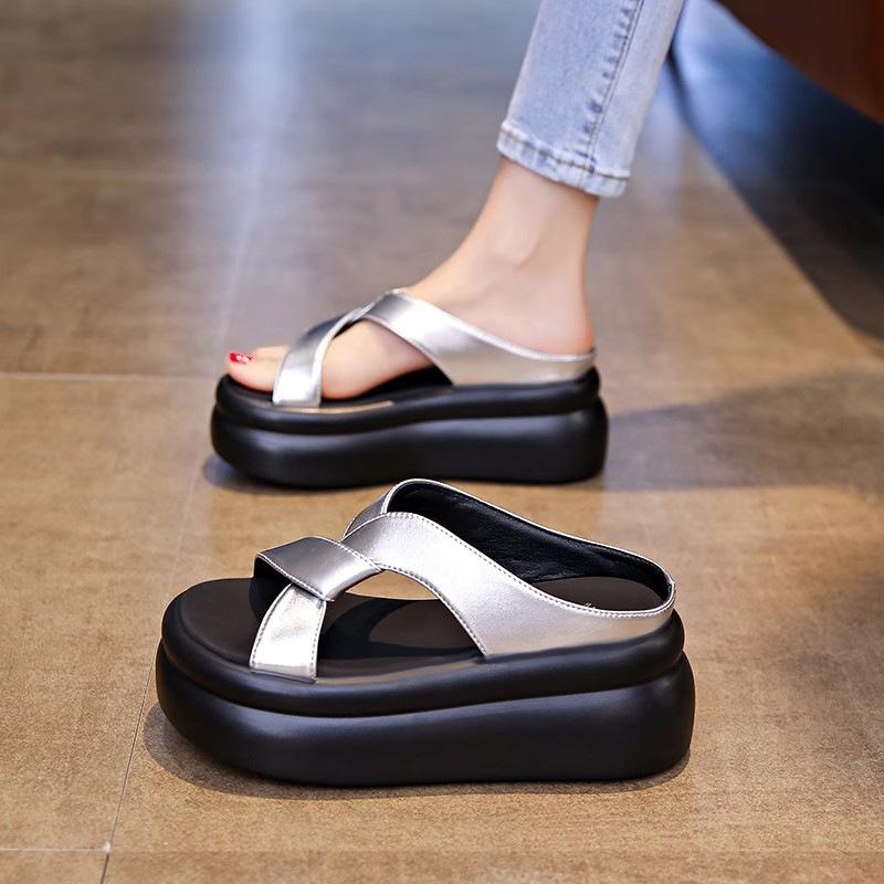 Slippers Female Summer Outer Wear Fashion 2025 New Fairy Style with Skirt High-end Thick-soled One-word Beach Sandals