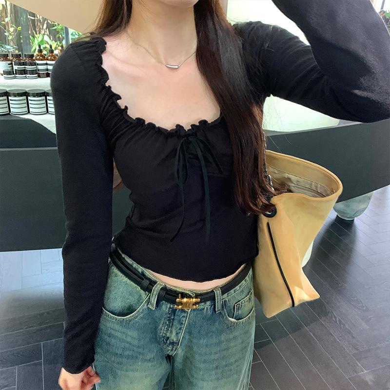 

Сладкий и пряный дизайн, чувство деревянного ушка, край, линия плеча, плиссированная шнуровка с футболкой, женский новый осенний французский топ XL