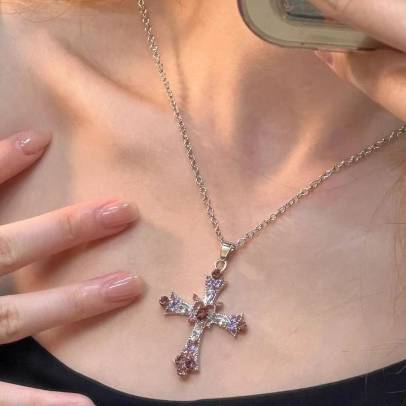 Gothic Y2K Crystal Zircon Cross Pendant Necklace for Women European and American Fashion Neck Chain Party Jewelry Birthday Gift